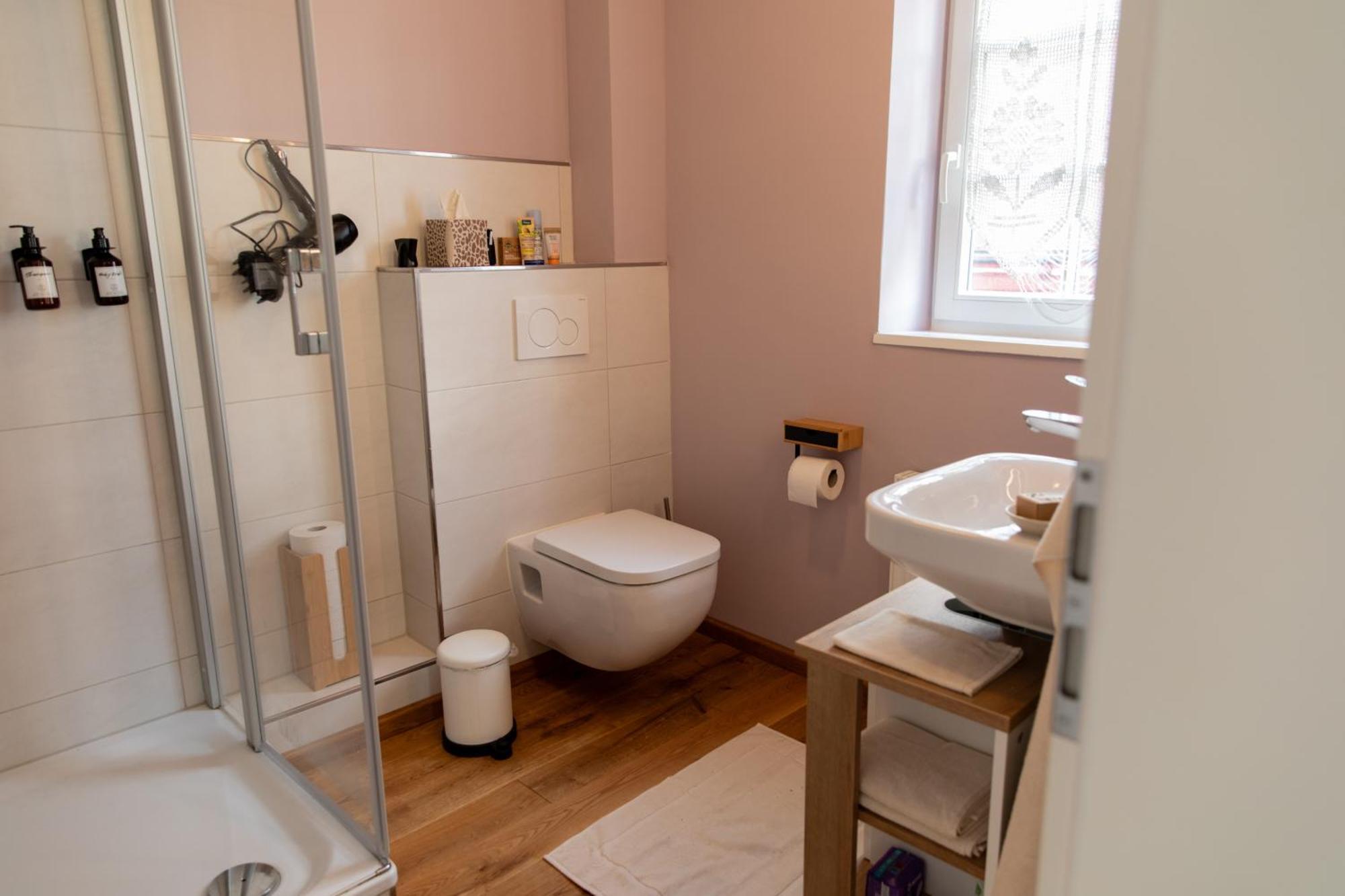 Altstadt Apartment Am Dom Wetzlar, 1 Zi, Kueche, Bad Mit Parkplatz Am Grundstueck Zewnętrze zdjęcie